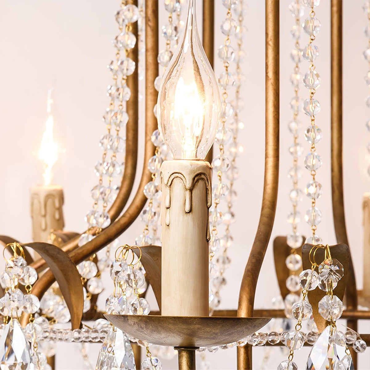 Early American Chandelier 25.2