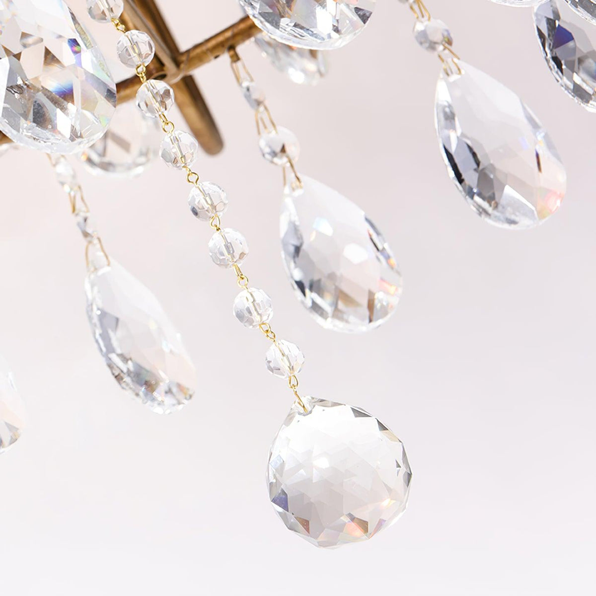 Early American Chandelier 25.2