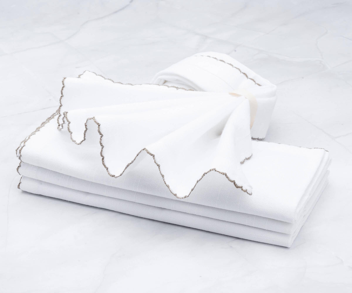 Cloth Napkins - Wedding Napkins - Shell Edge Napkin
