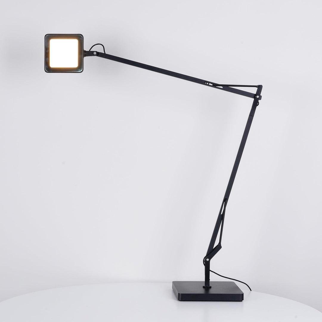Edge Table Lamp 22.8