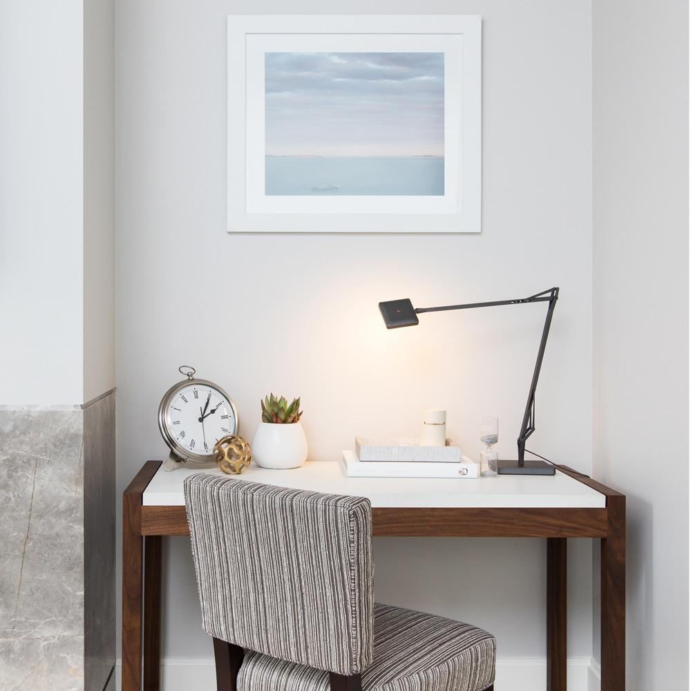 Edge Table Lamp 22.8