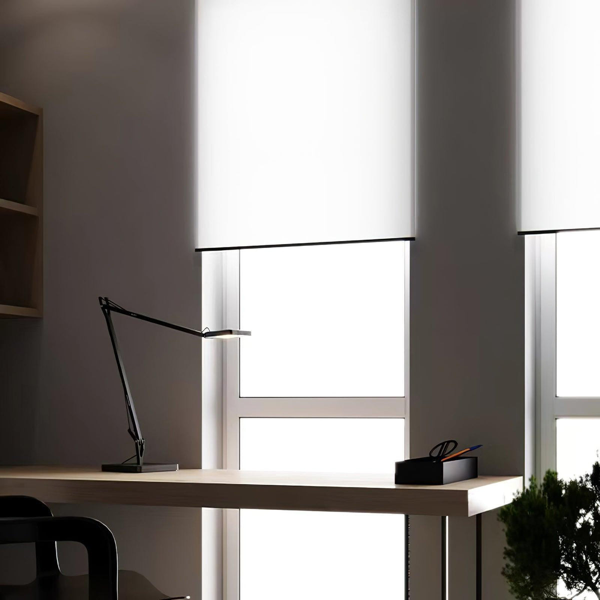 Edge Table Lamp 22.8