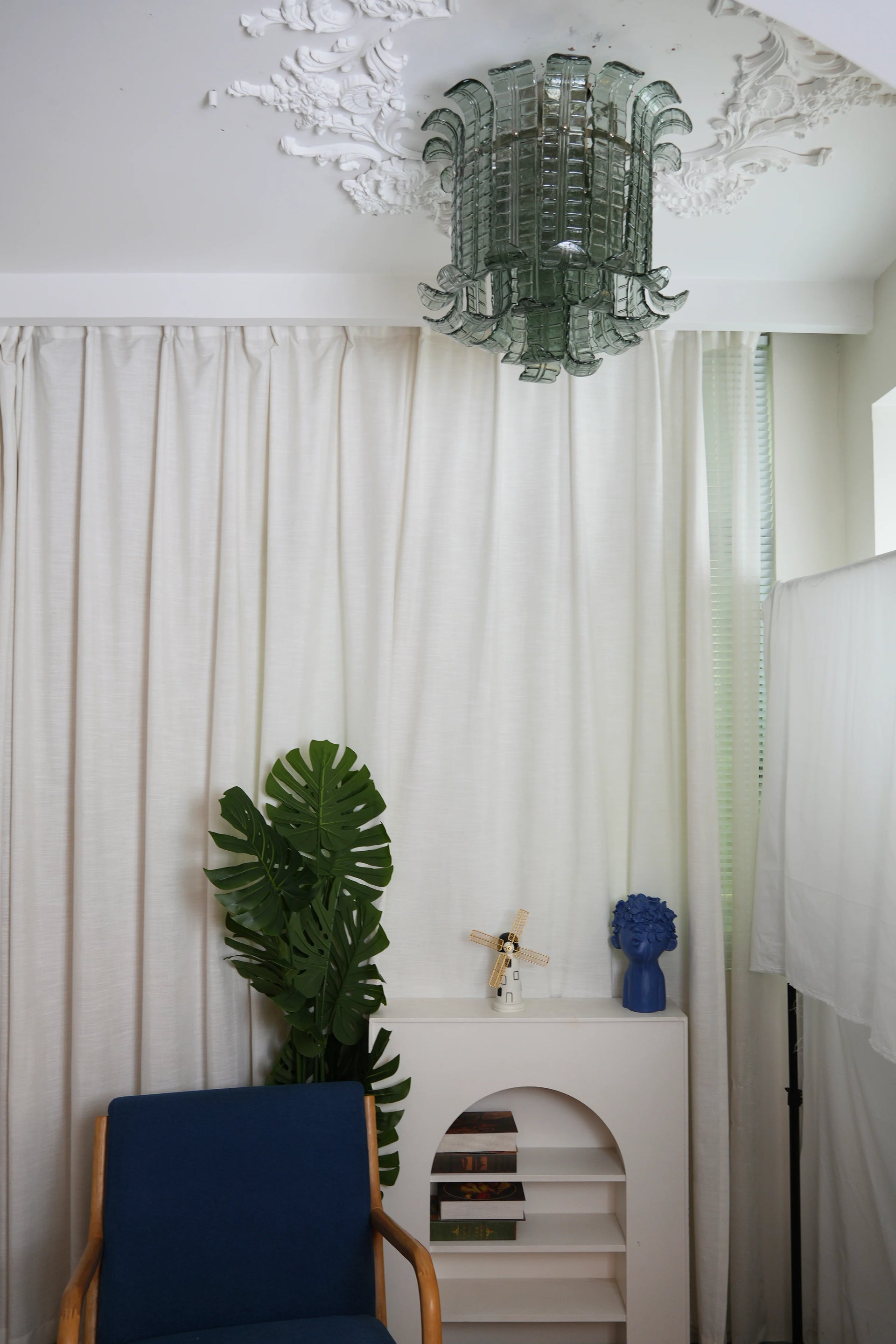 Elegant Murano Leaf Shaped Green Ceiling Lamp