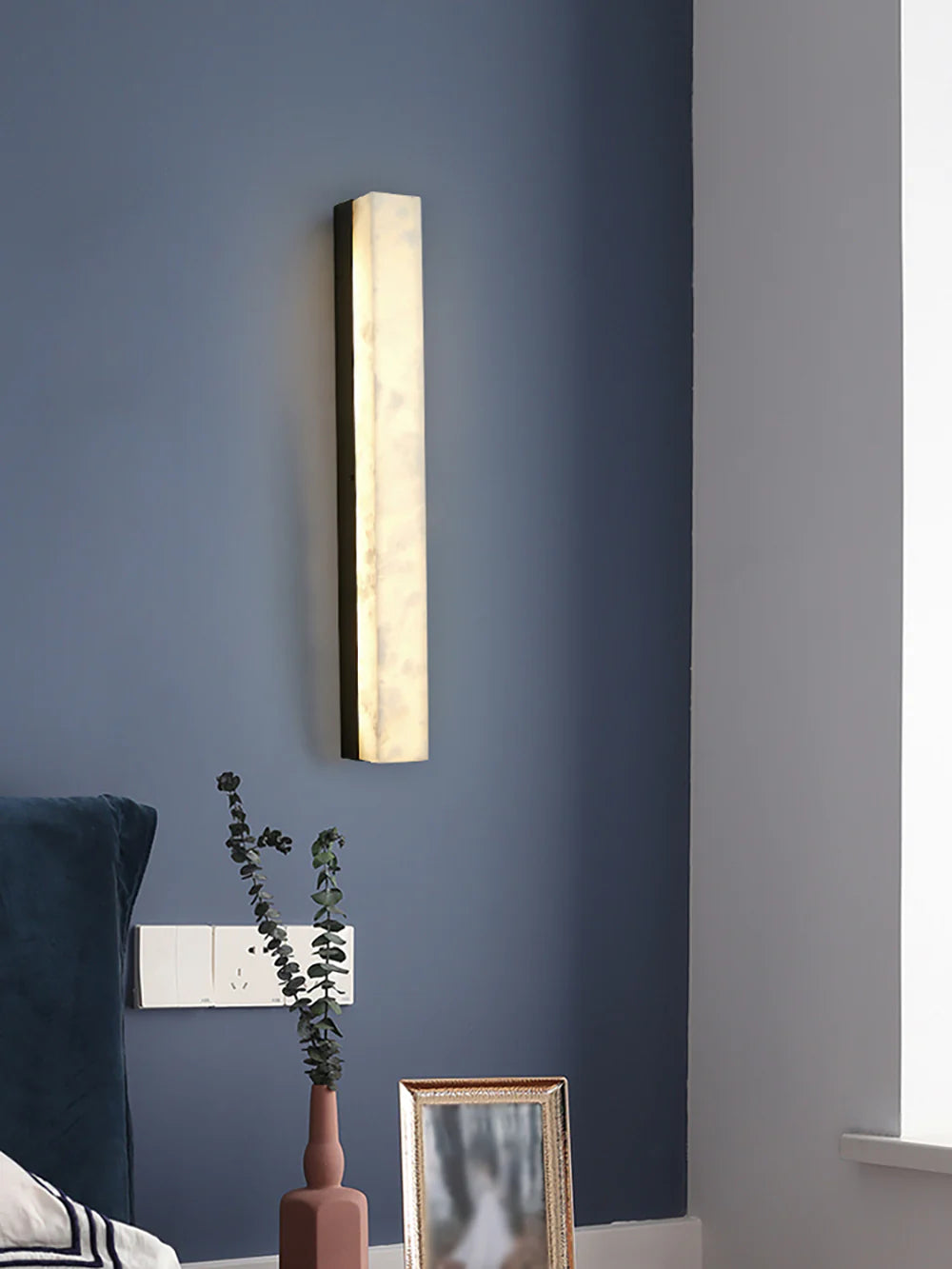 Emerson Alabaster Indoor Wall Lamp
