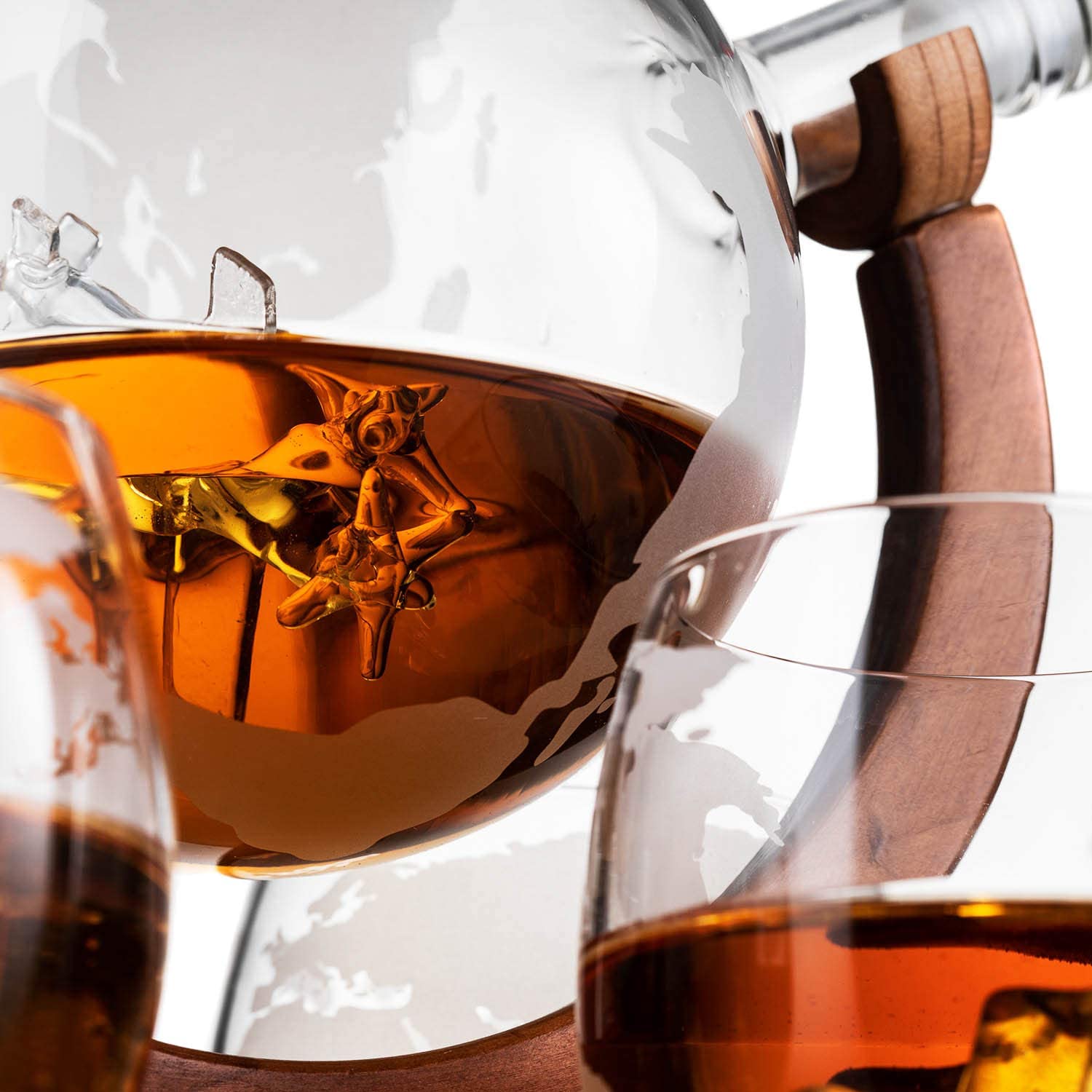 Etched_World_Decanter_whiskey_Globe_-_The_Wine_Savant_Whiskey_Gift_Set_Globe_Decanter_with_Antique_Airplane_Whiskey_Stones_and_4_World_Map_Glasses_Pilot_Gift_-_Alcohol_Related_Gift_HOME_BAR_DECOR8845145374780The_Wine_Savant46820136517692 - Gifts for You 'n Me - www.giftsforyounme.com