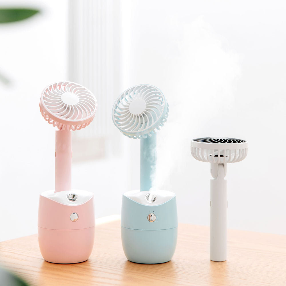 New Rotary Spray Fan USB Rechargeable Mini Humidifier Portable Silent Shaking Head Fan