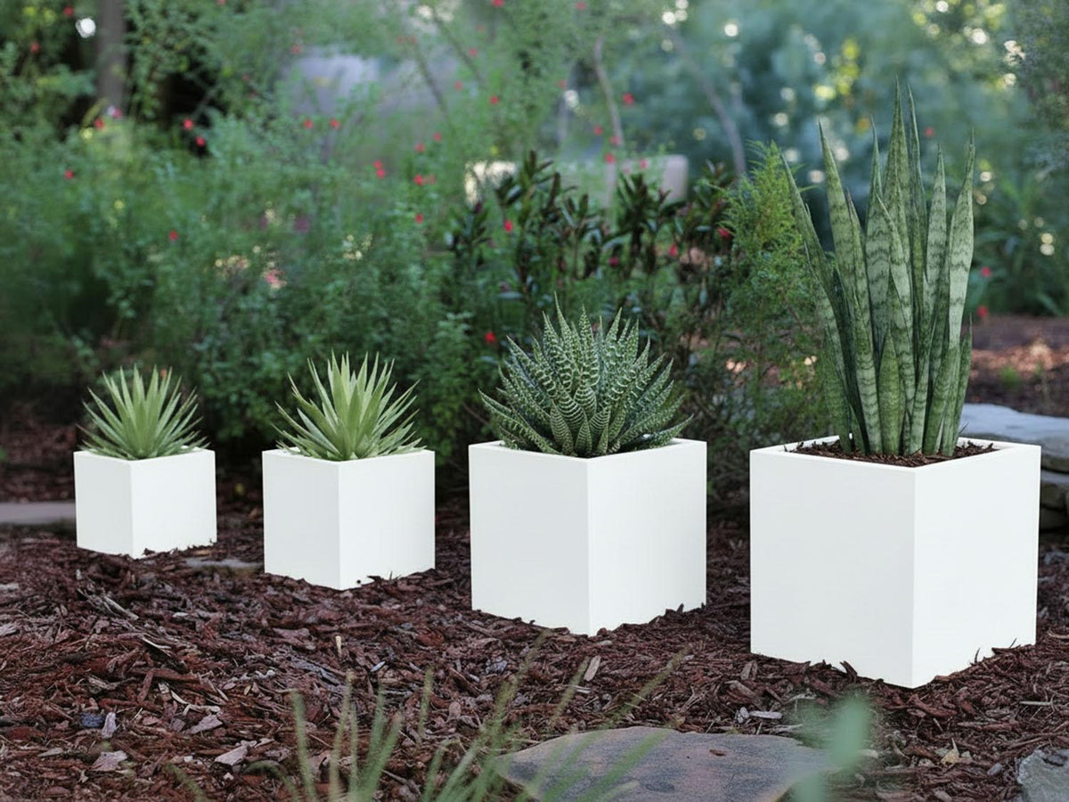 Cube Planter By Plantatorem
