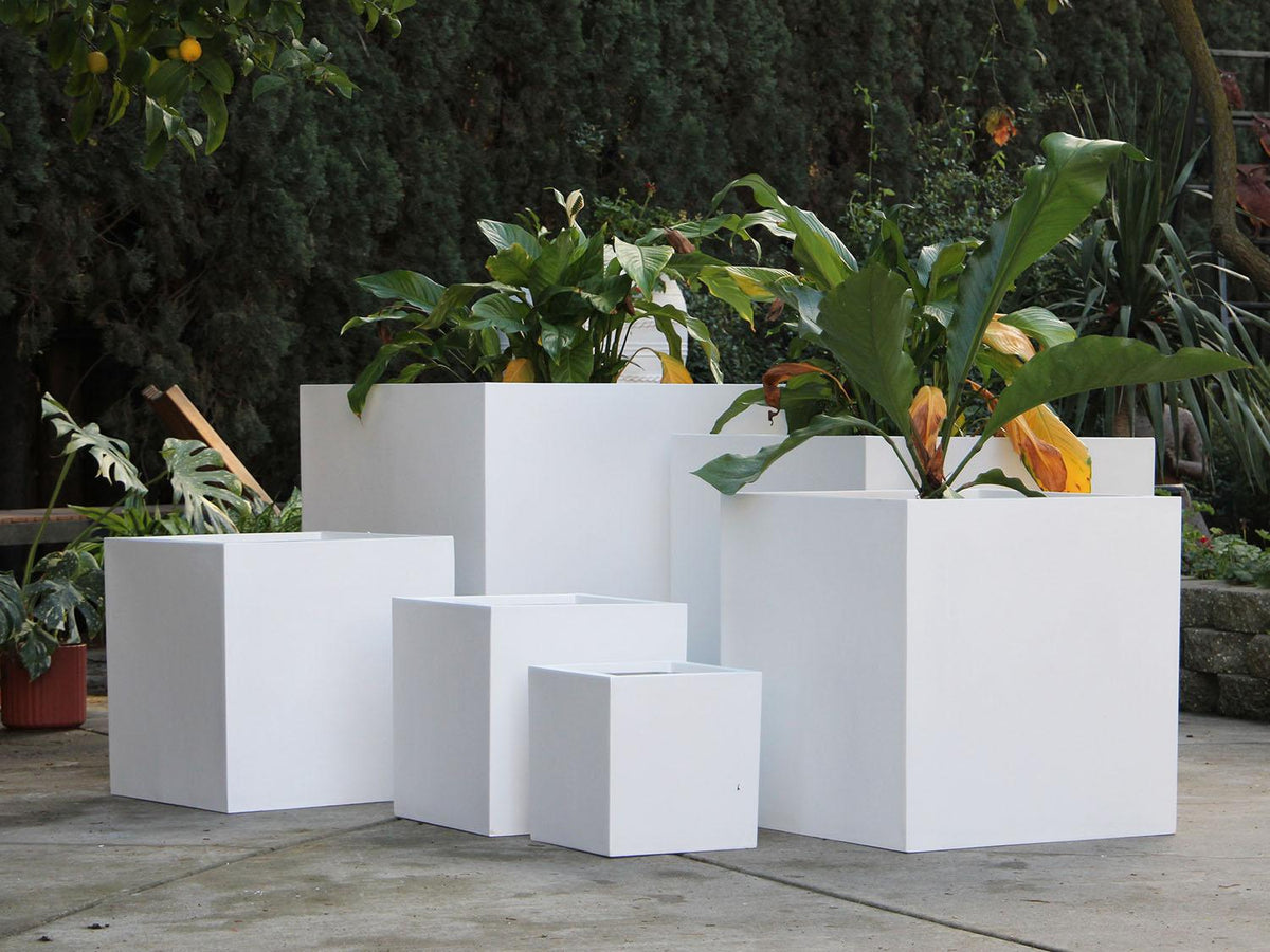 Cube Planter By Plantatorem