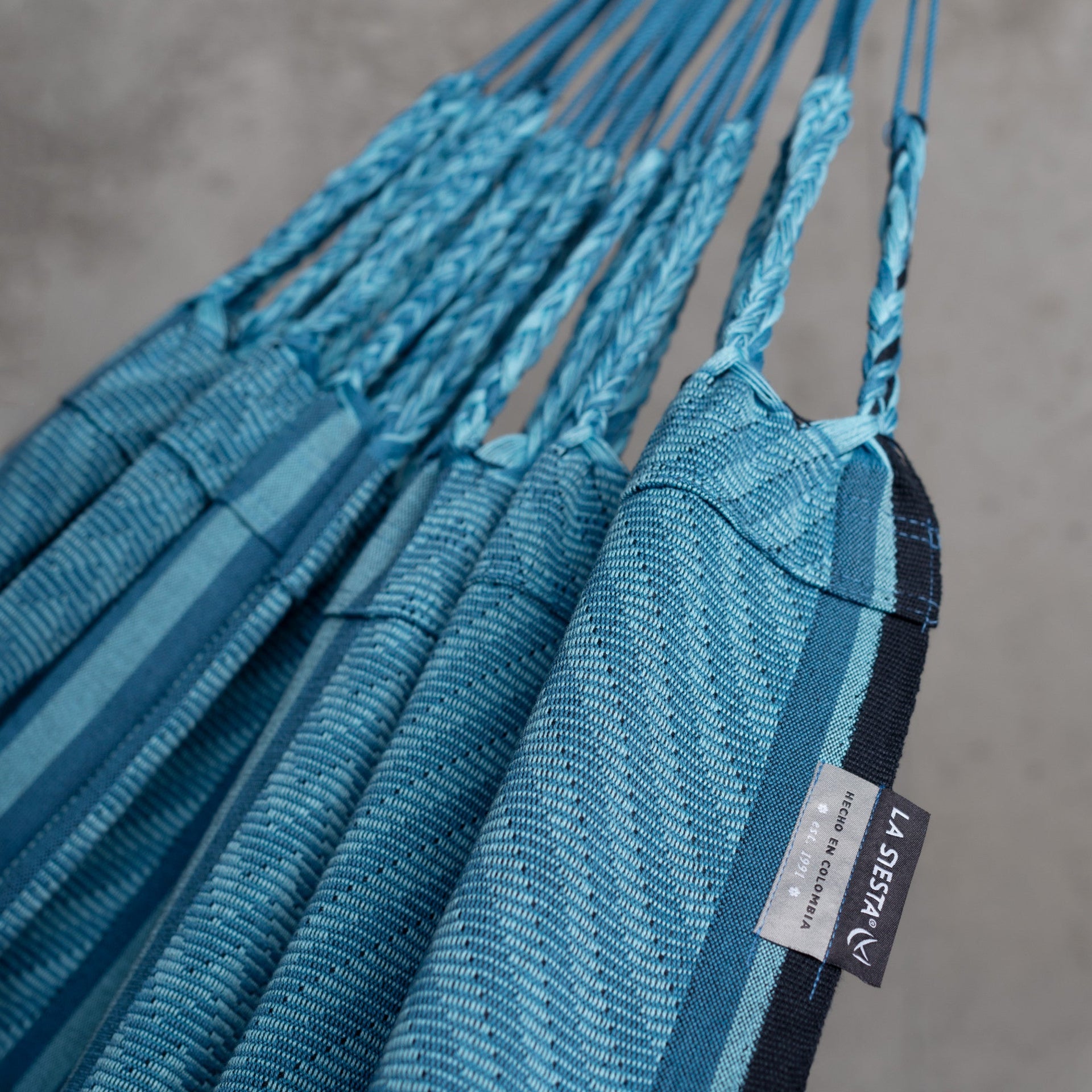 Flora Blue Zebra - Organic Cotton Kingsize Hammock