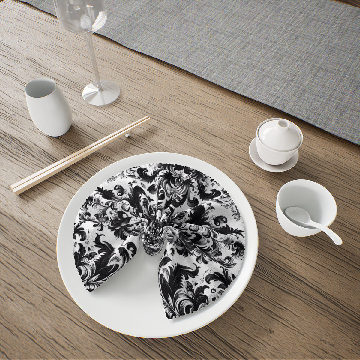 Black and White Damask Cloth Napkins – Elegant Reusable Polyester Table Napkins for Weddings & Events