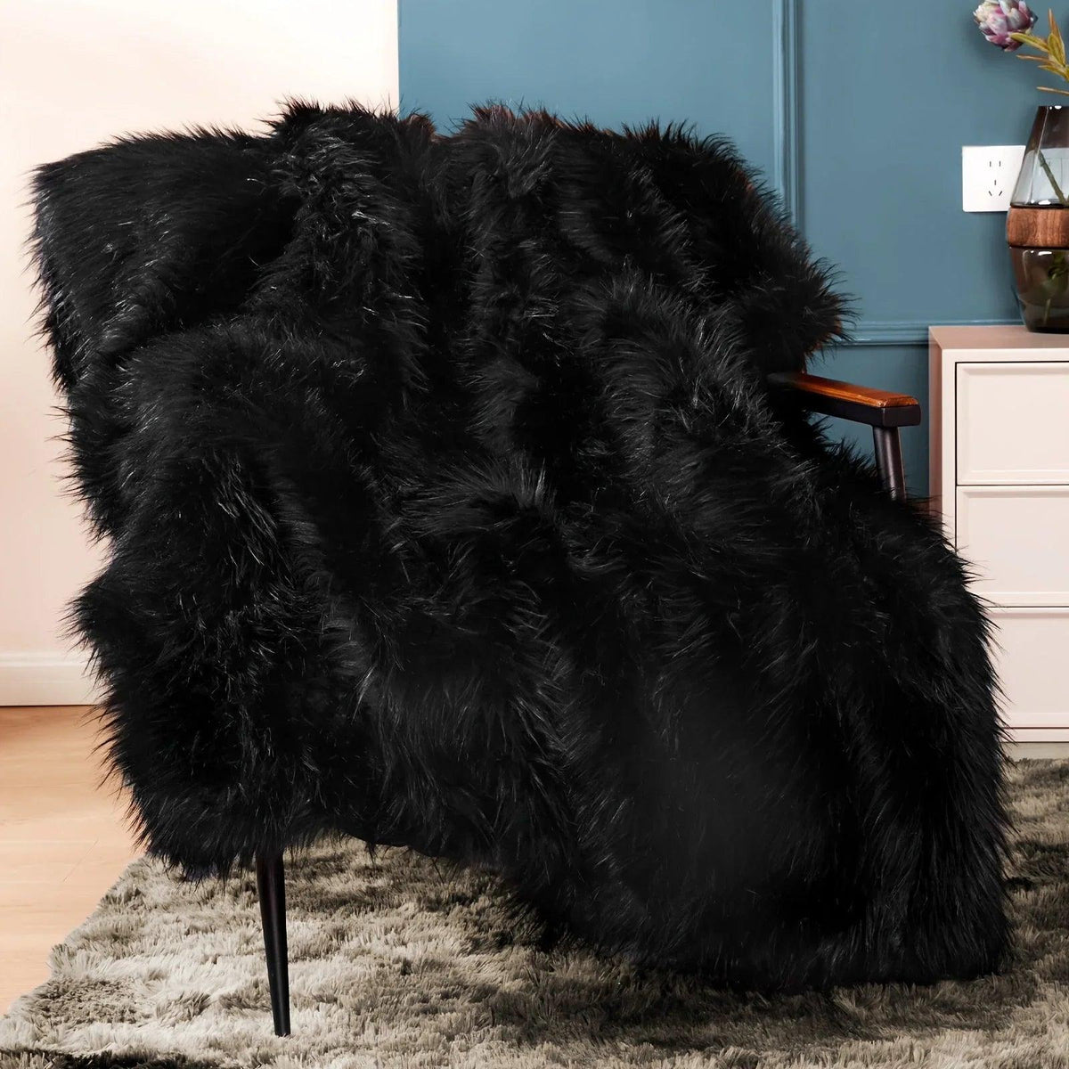 Faux Fur Blanket - Super Soft 1000GSM 60x80