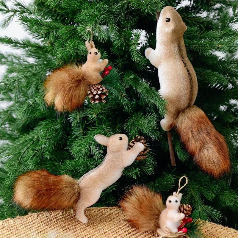 Flocked Fabric Christmas Ornaments - 4pcs Squirrel Tree Decor with Pine Cones & Red Berries