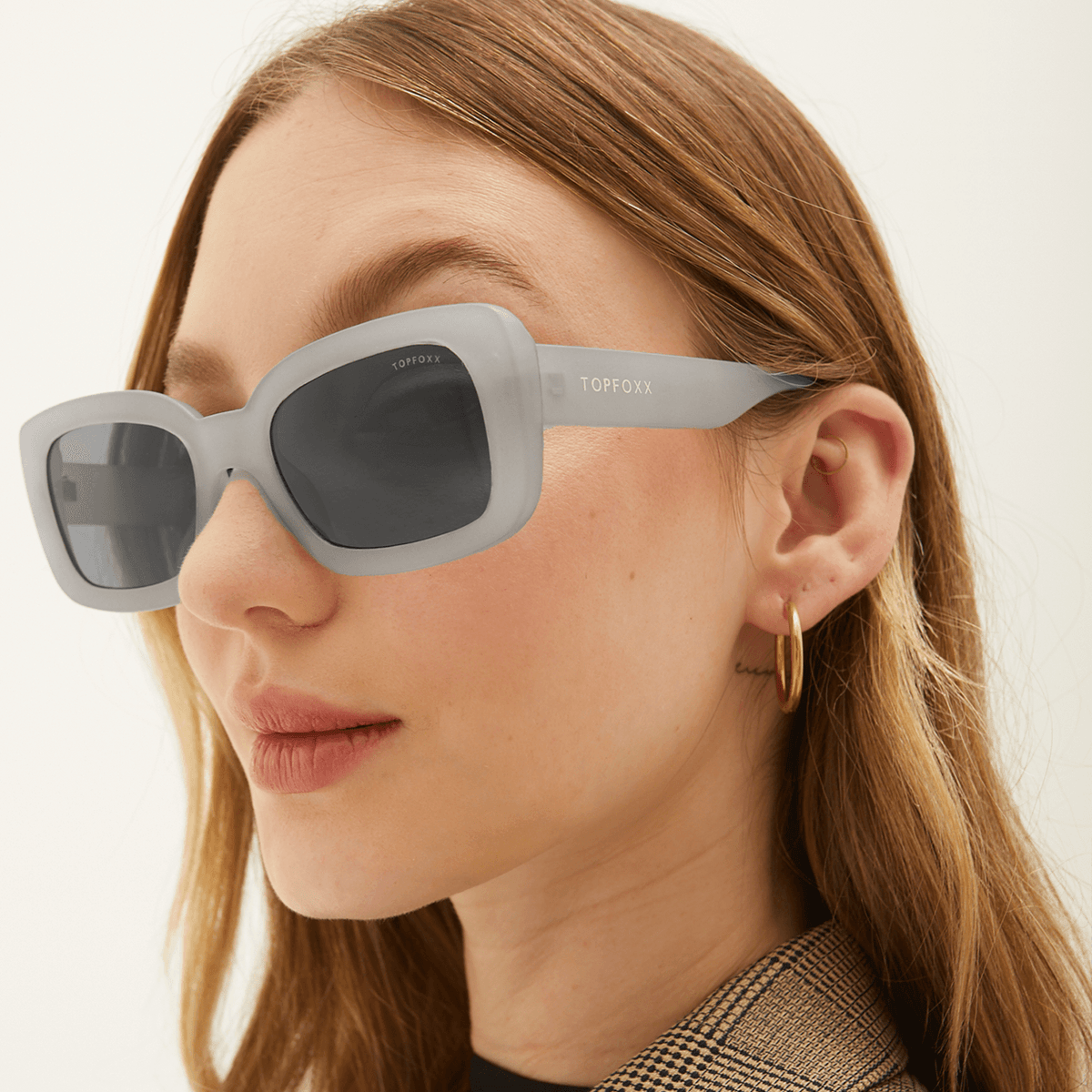 Gigi Frosty Grey
