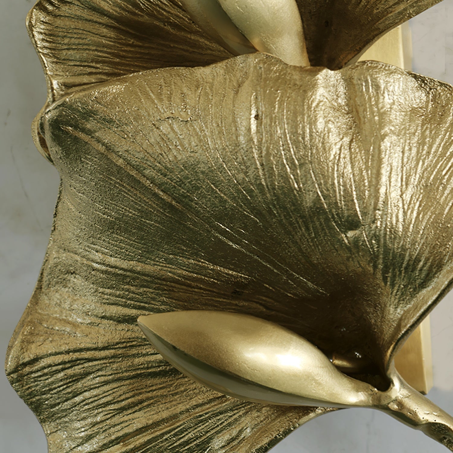 Ginkgo Leaf Wall Lamp