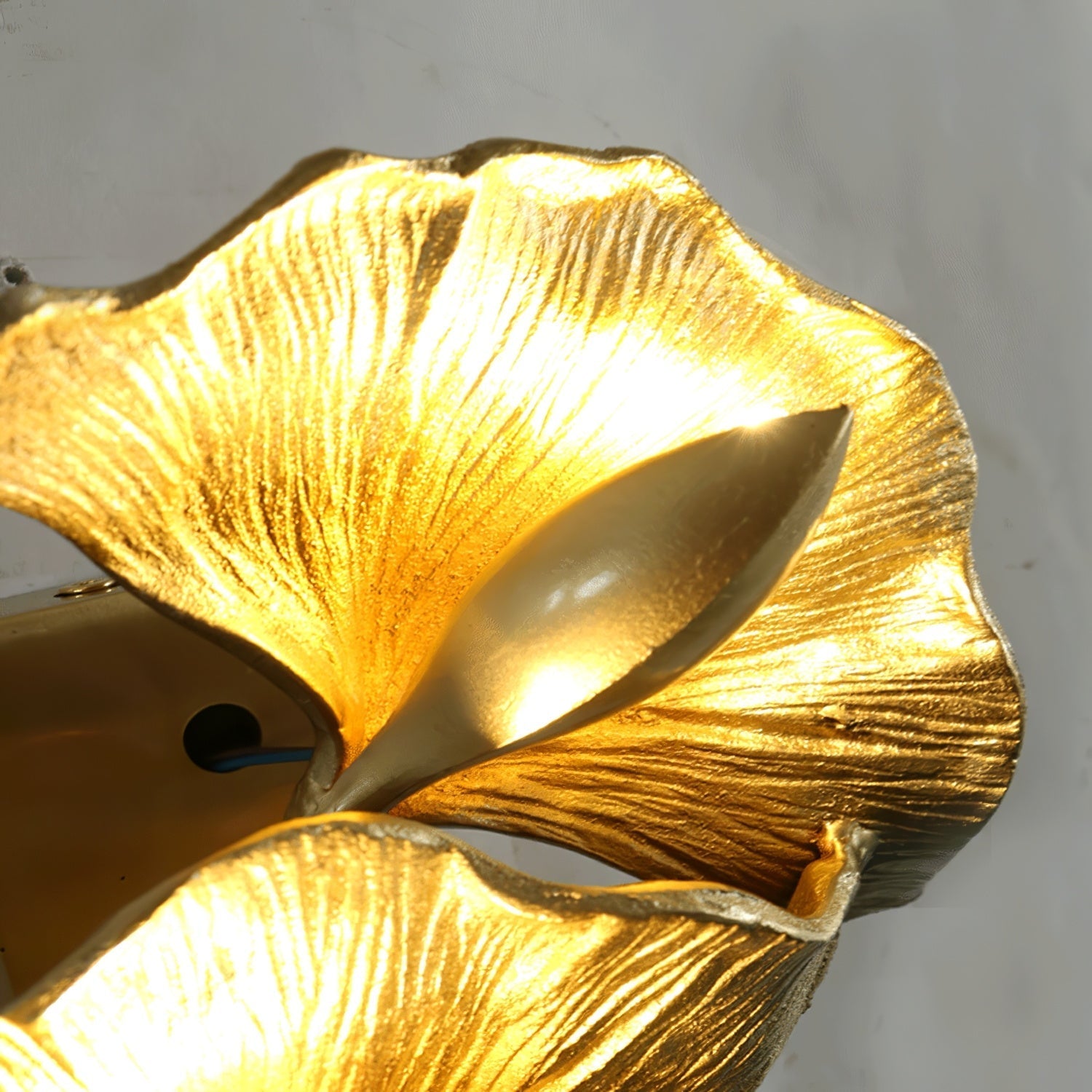 Ginkgo Leaf Wall Lamp