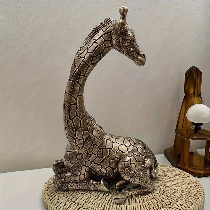 Giraffe Sculpture - Decorative Animal Figurine
