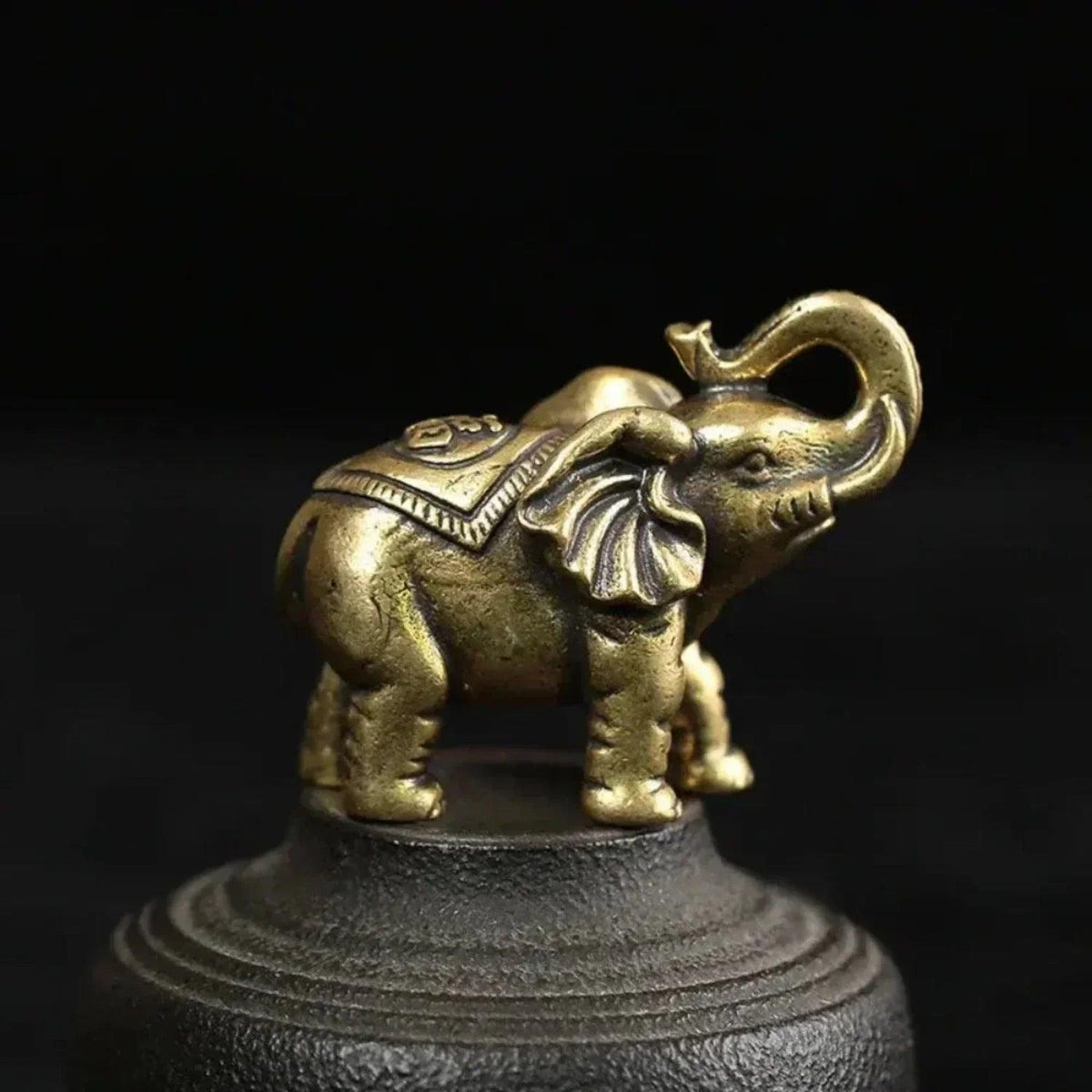 Golden Elephant Figurine Decorative Statue for Elegant Home Decor