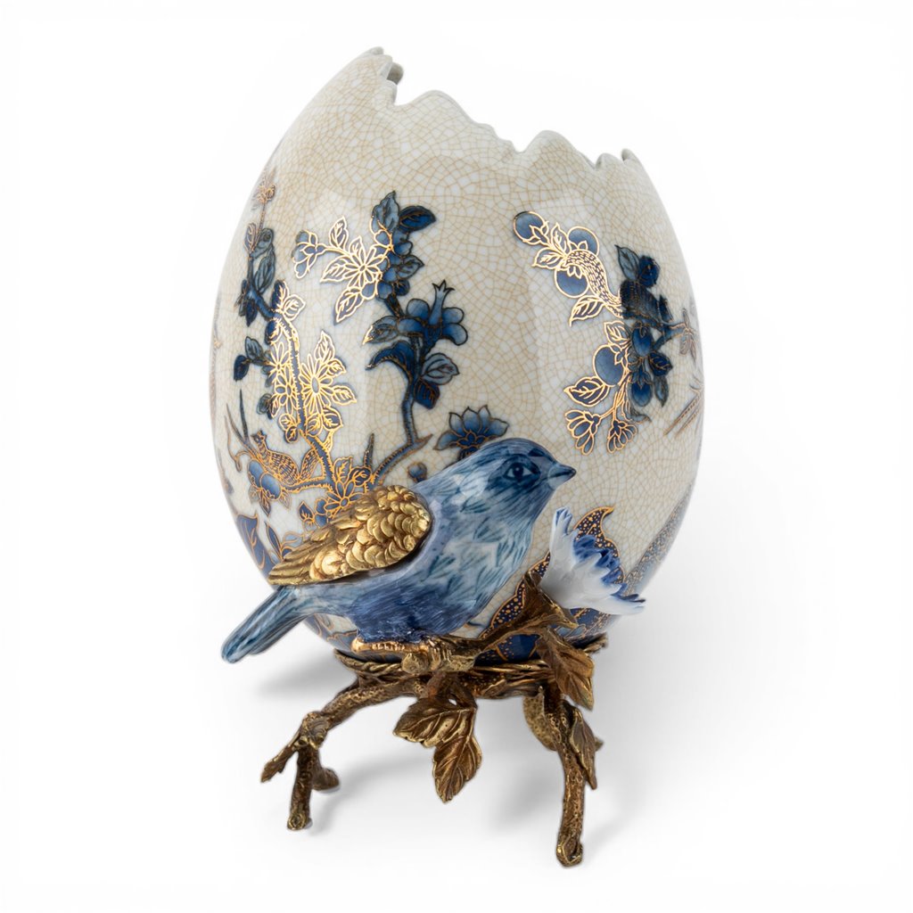 Porcelain Egg-Shaped Cachepot With Bronze Ormolu - Golden Pheasant