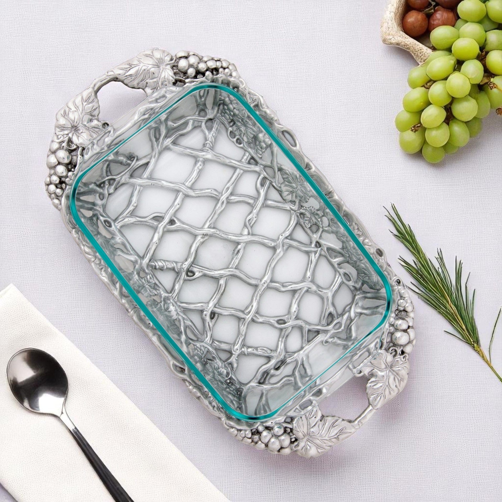 Grape Pyrex Holder 3qt