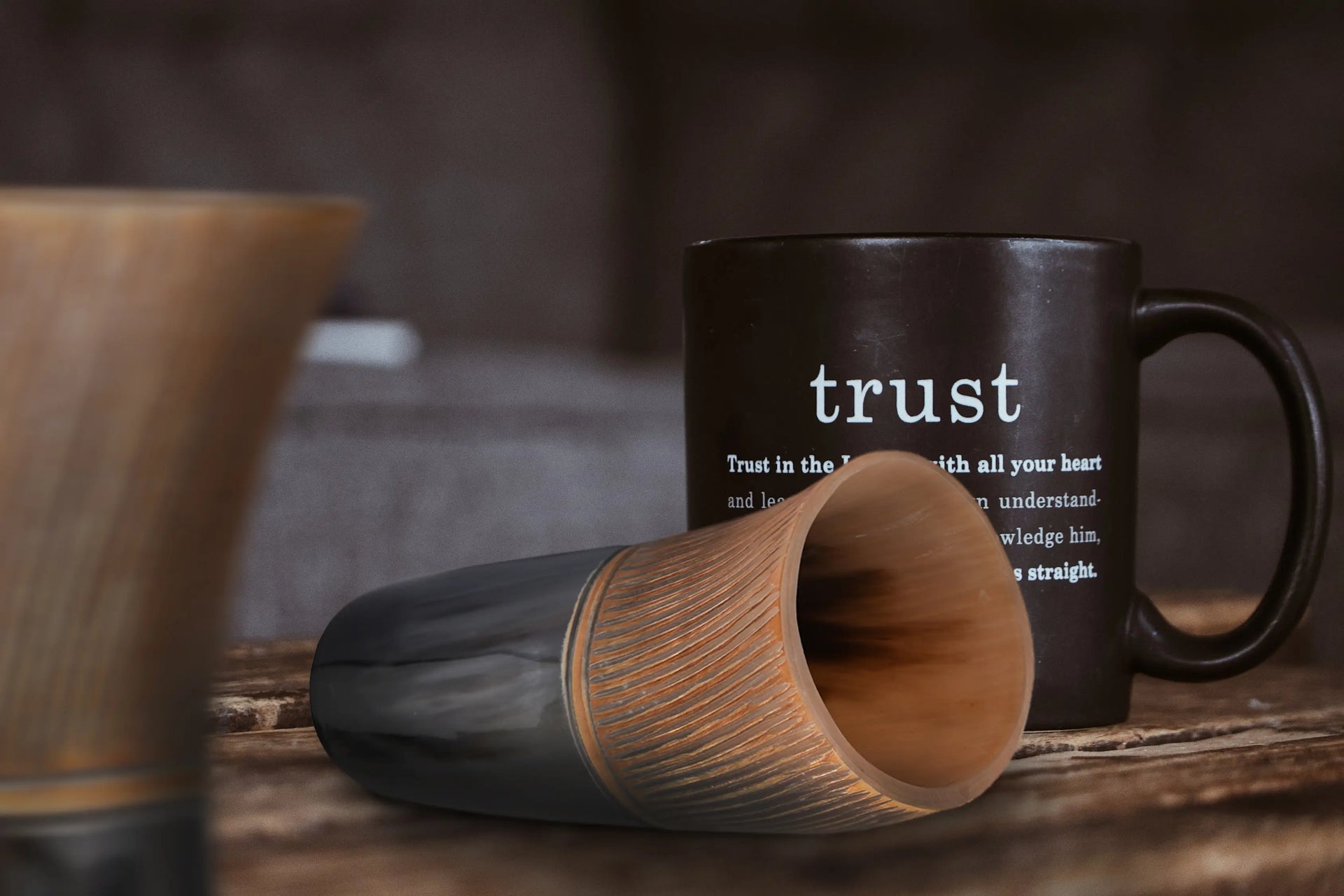 Horn Drinking Glasses - Holds Upto 10 oz, Striped