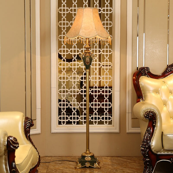 Qiseyuncai European style living room floor lamp garden creative country retro personality study bedroom bedside vertical lamps