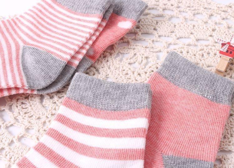 4PCS/SET Pairs Of Modern Baby and Kids Cotton Socks Spring/autumn Winter Newborn Infant Toddler Floor Socks for Kids