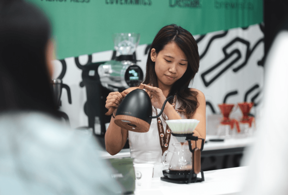 Hand brewed coffee origami filter cup