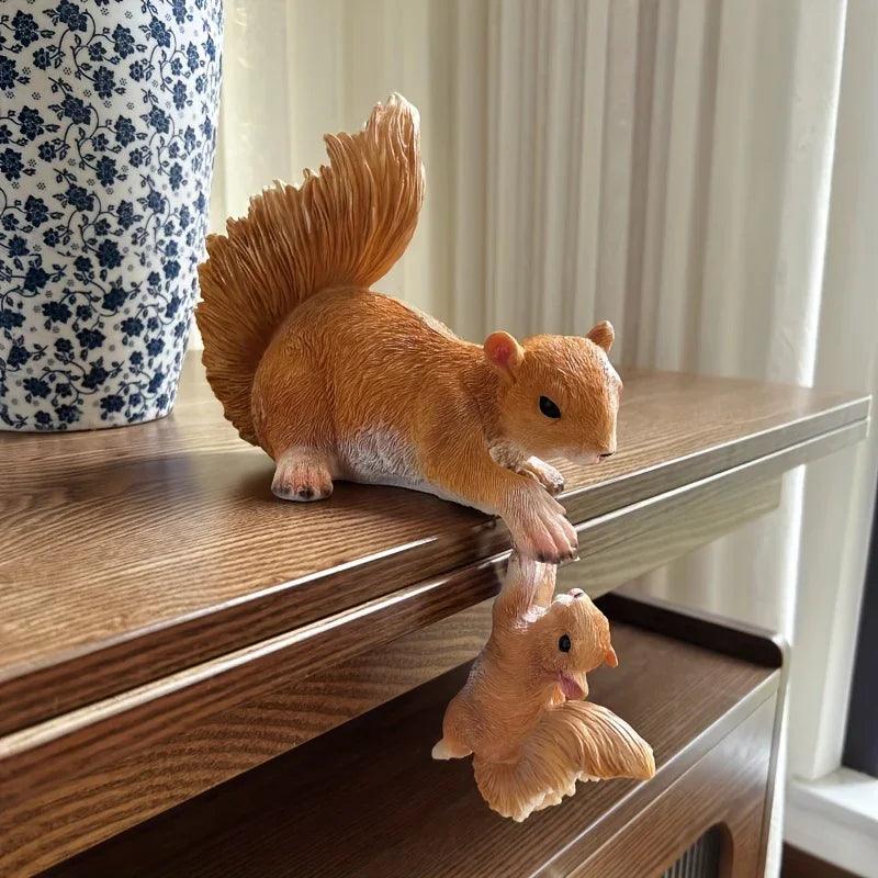 Handcrafted Realistic Mother and Baby Squirrel Climbing Garden Statue