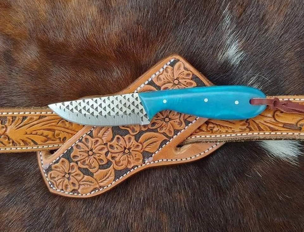 Handcrafted Western Belt Knife with Leather Case – Durable & Stylish