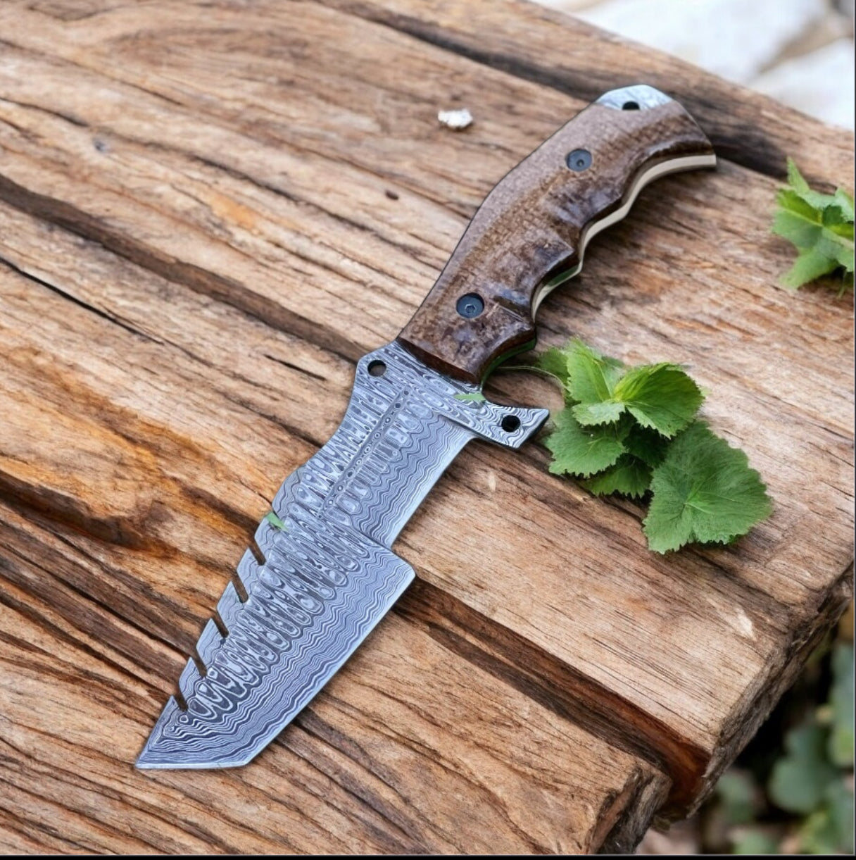 Handmade Tom Brown Tracker Knife – Damascus Steel Blade with G10 Handle