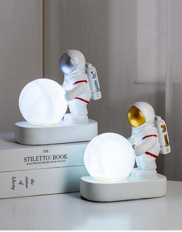 STEVVEX Astronaut Spaceman Moon Night Light Bedroom Bedside Desktop Creative Decoration Table Lamp Gift Light For Children Baby Kids