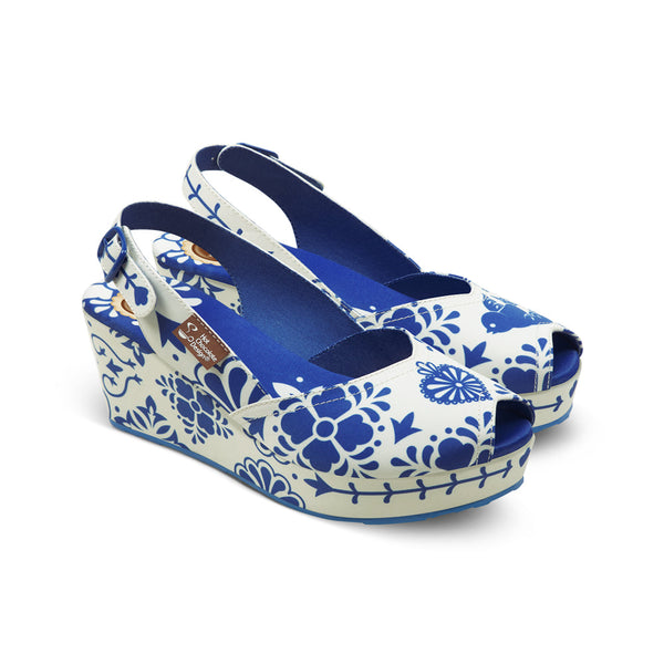 Hot Chocolate Design
Chocolaticas® Talavera Women's Sandal - Talavera is a type of colourful, patterned Mexican pottery and these beautiful sandals celebrate this traditional art form in style!