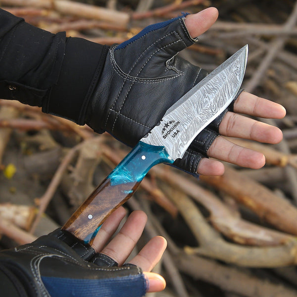 Zephyr Hunting Knife with Exotic Rose Wood & Resin Handle