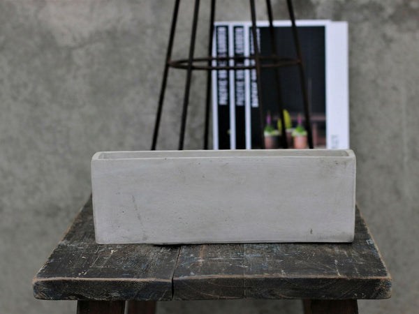 Low & Mid Rectangular Concrete Planter By Plantatorem