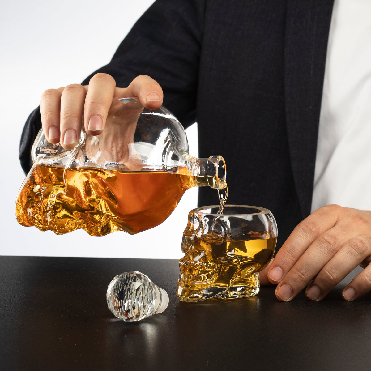 Skull Decanter Large Set Premium Barware Gift Elegant Drinkware Collection