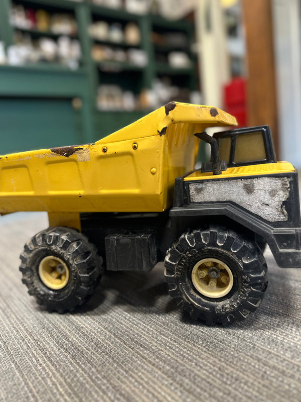 Vintage Tonka Metal Yellow construction toys