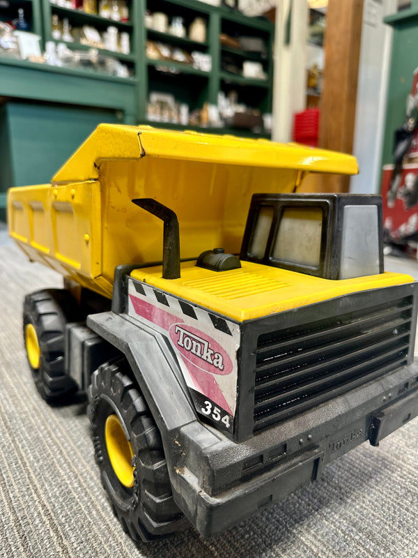 Vintage Tonka Metal Yellow construction toys