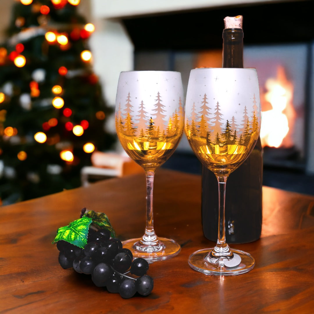 Gold Pine Tree Wine Glasses Jersey Art Glass