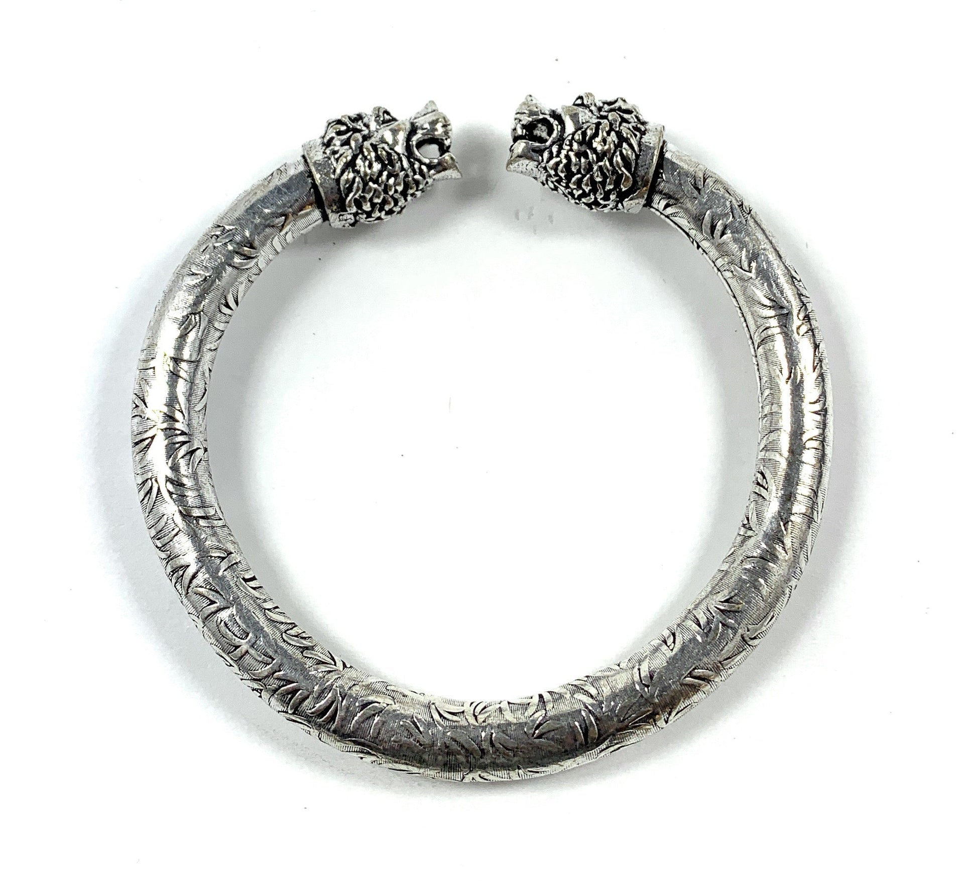 Antique Norse Lion Heads Viking Bracelet With Square Pattern