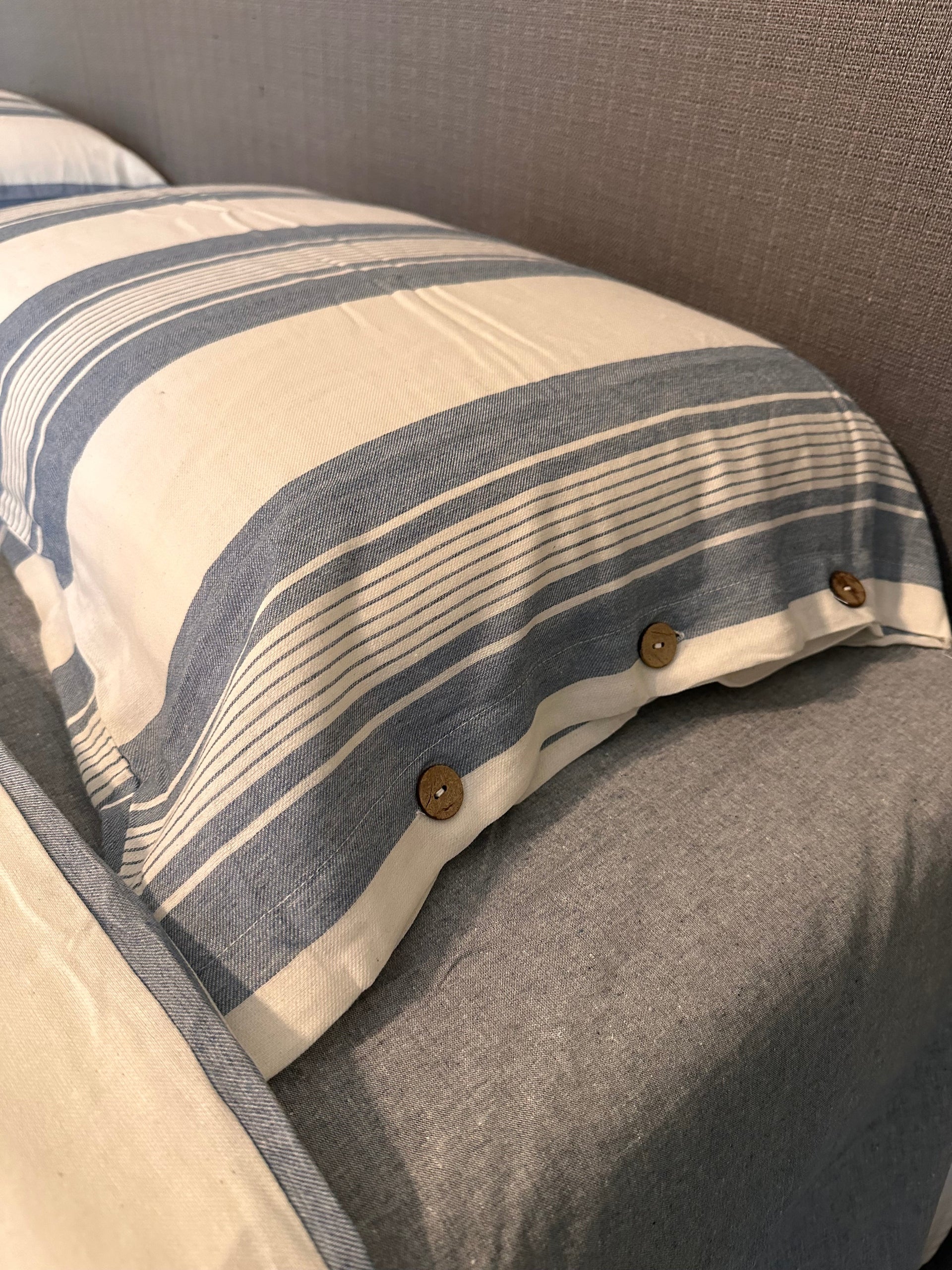 Cotton Duvet Set With Pillow Shams