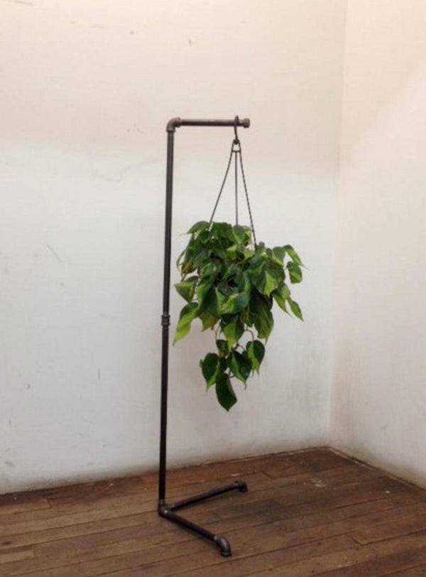 Plant Stand – Handcrafted Steel Pipe Display