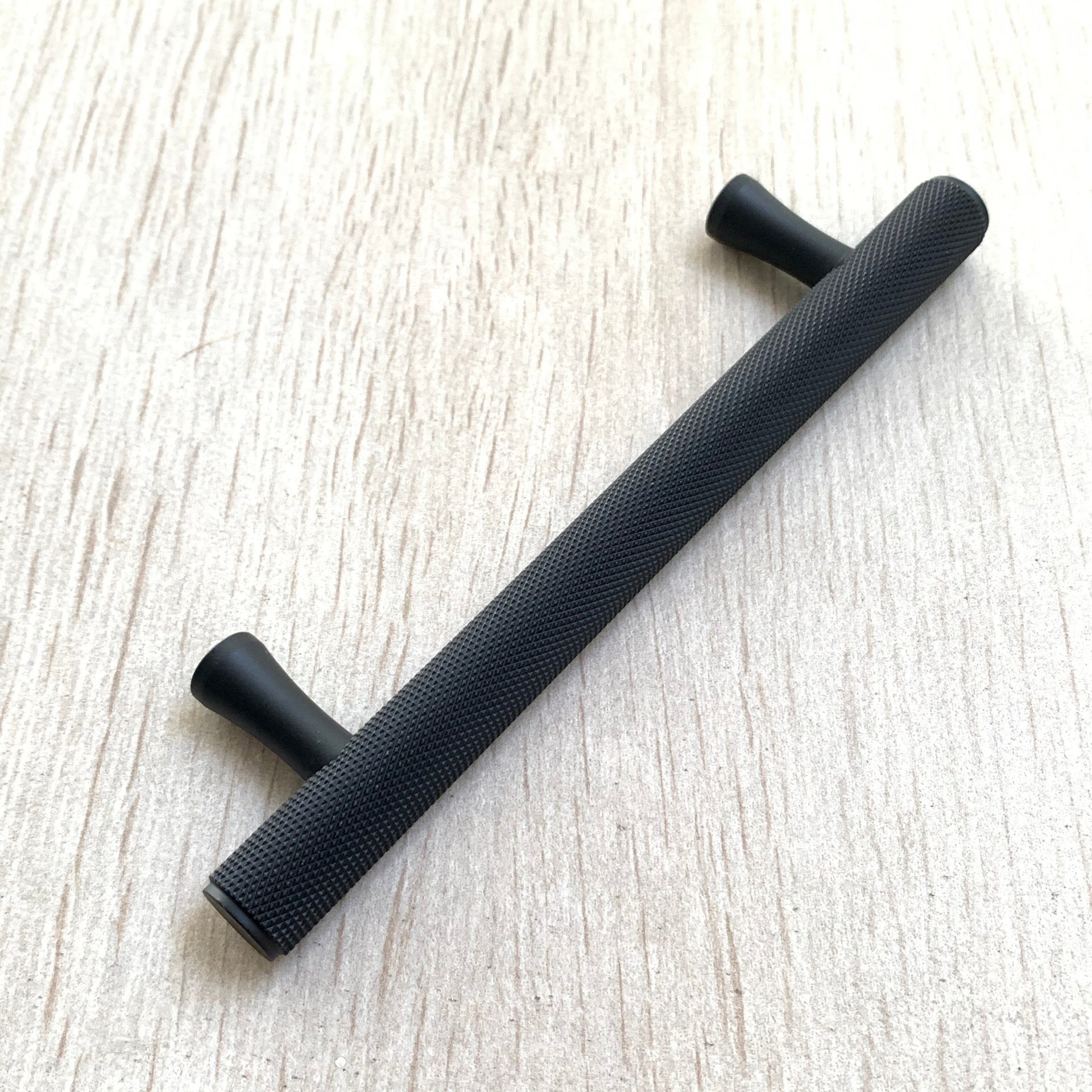 Knurled Matte Black Solid 