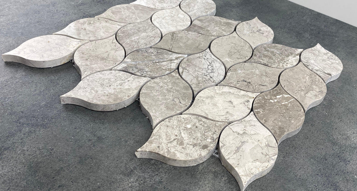 Silver Shadow Marble Leaf Design on 12