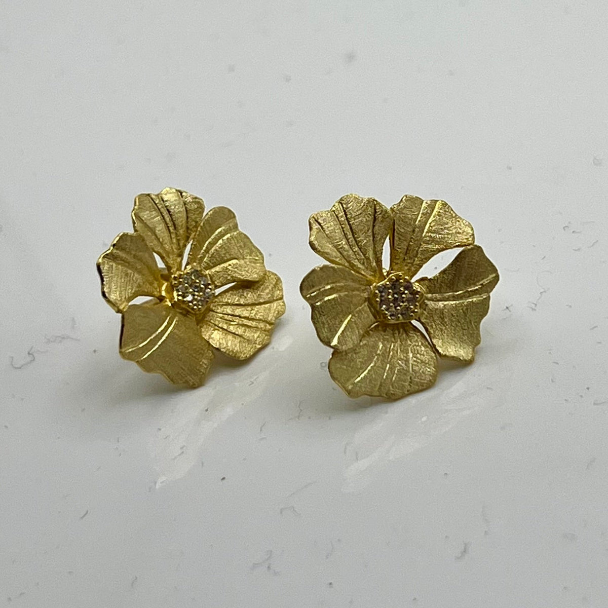 Peony Stud