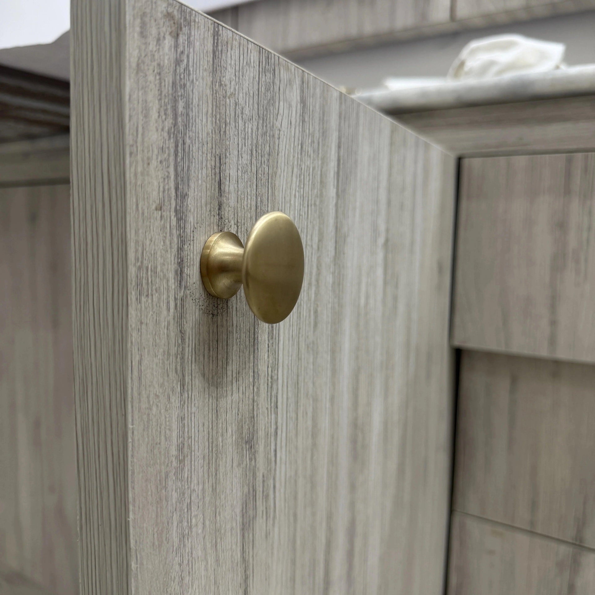 Classic Brass Knob