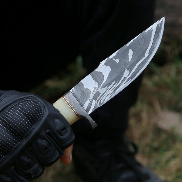 Nova Damascus Hunting Knife with Bone & Exotic Wenge Wood Handle - Gifts for You 'n Me