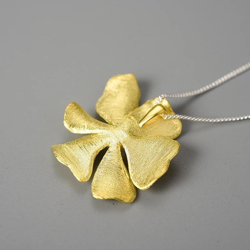Peony Necklace
