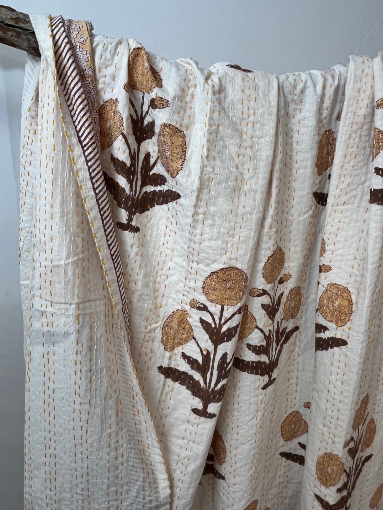 Dandelions on White Block Print Cotton Kantha Quilt (Events)