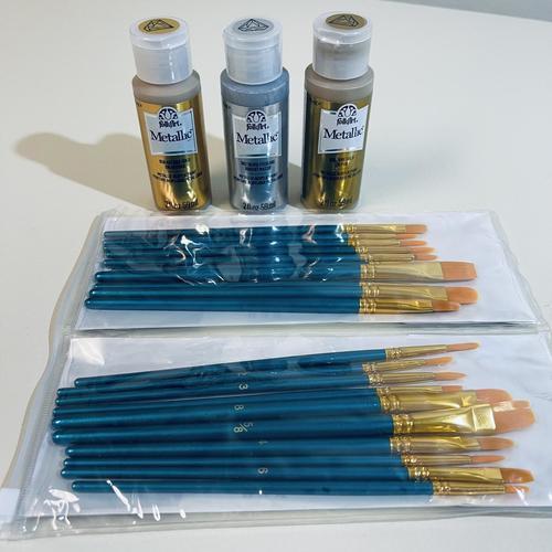 FolkArt 3 Metallic Gold & Silver Acrylic Paints with 20 Brushes