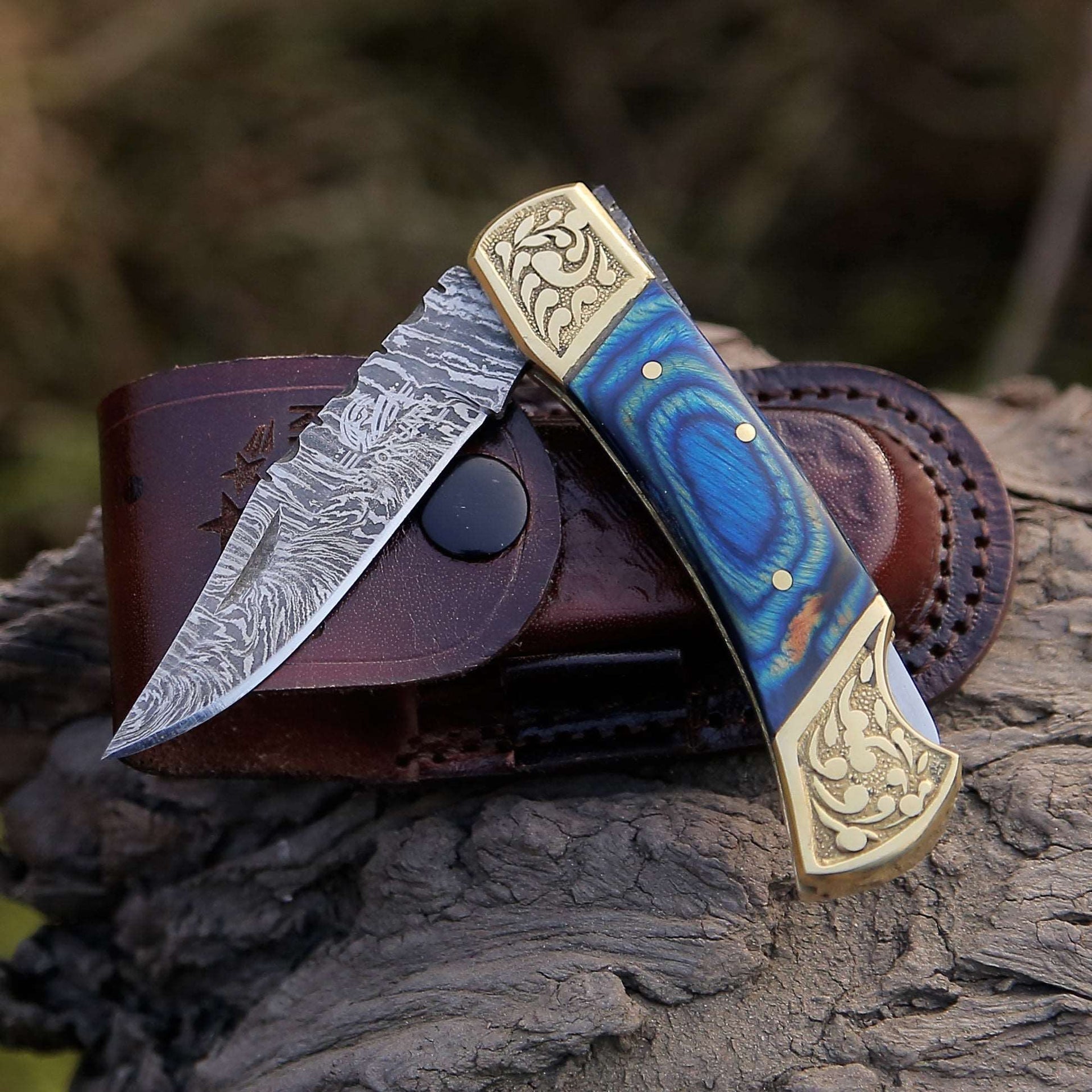 Expedition Damascus Folding Pocket Knife with Pakka Wood Handle Blue